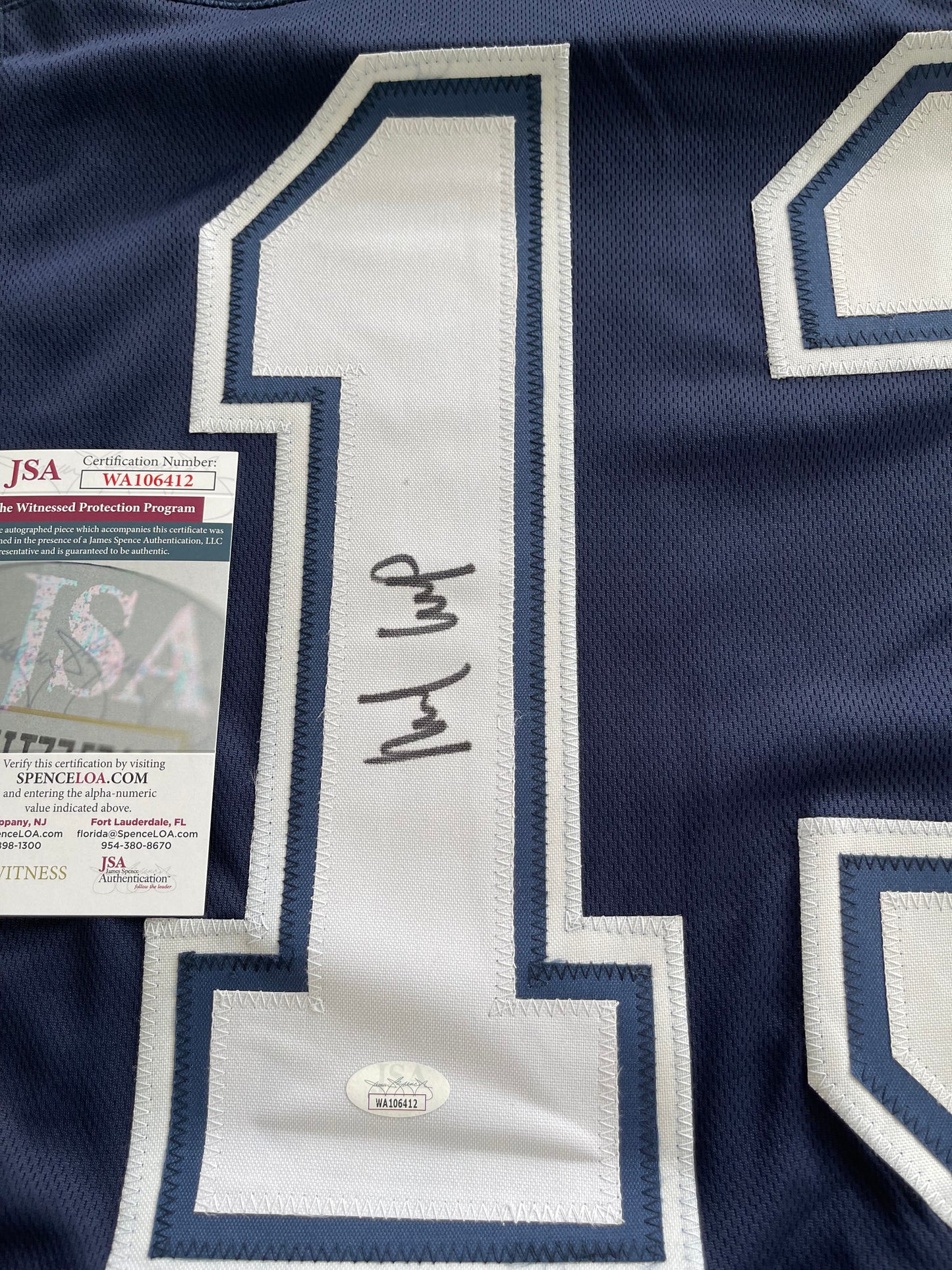 Michael Gallup signed jersey