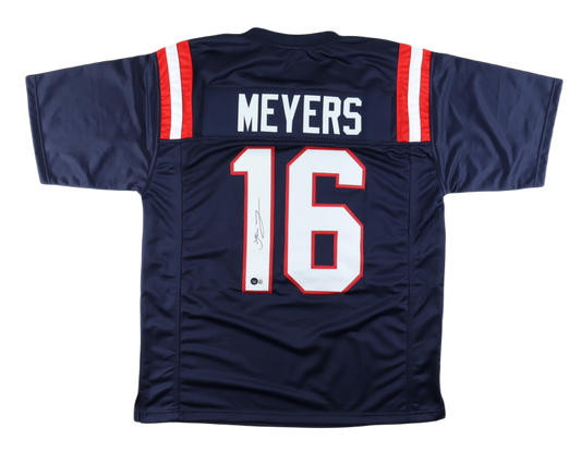 Jakobi Meyers signed Patriots jersey